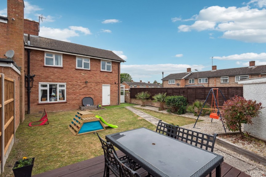 Carters Way, Arlesey, Bedfordshire