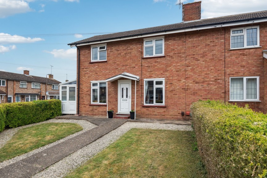 Carters Way, Arlesey, Bedfordshire