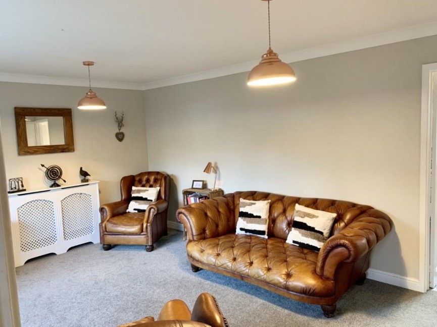 3 bedroom House for Letting High Road, Shillington