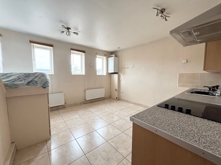 1 bedroom Flat for Letting Angel Pavement, ROYSTON, Hertfordshire