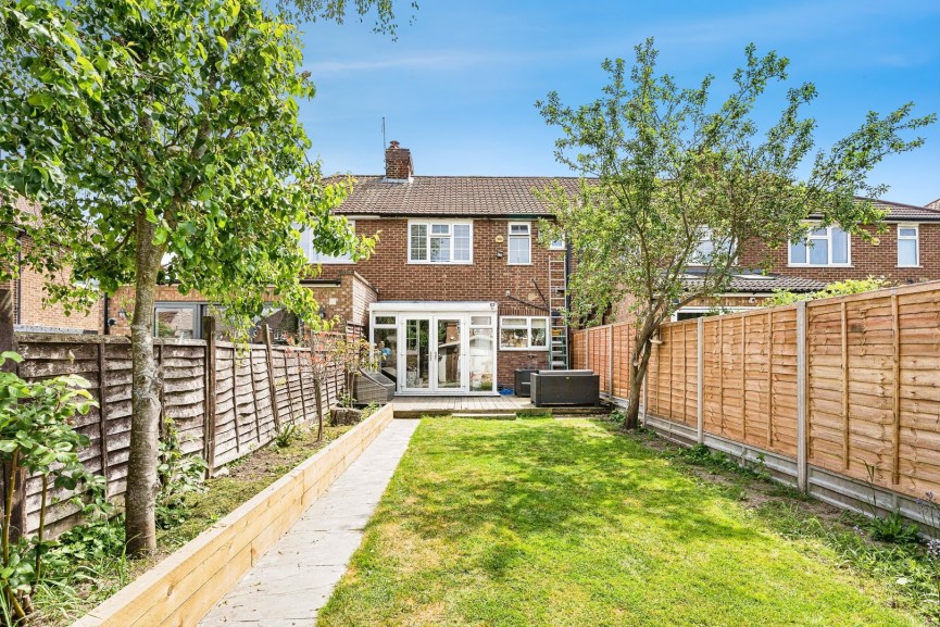 Birchwood Avenue, Hatfield, Hertfordshire