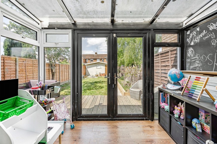 Birchwood Avenue, Hatfield, Hertfordshire