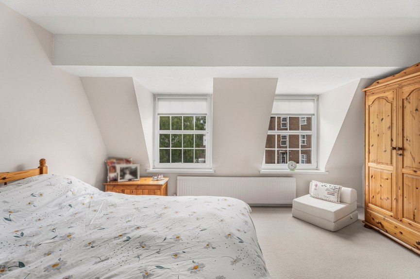 4 bedroom House for Sale Batterdale, Hatfield, Hertfordshire