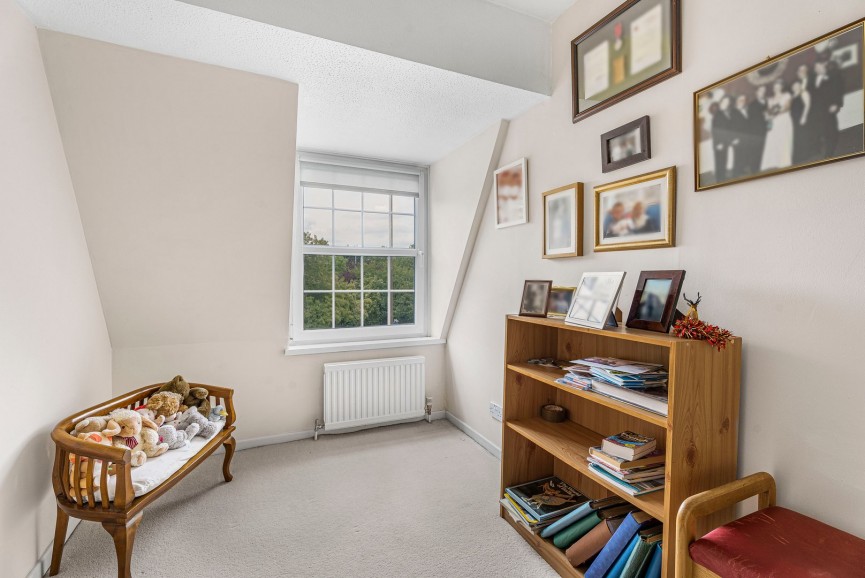 4 bedroom House for Sale Batterdale, Hatfield, Hertfordshire