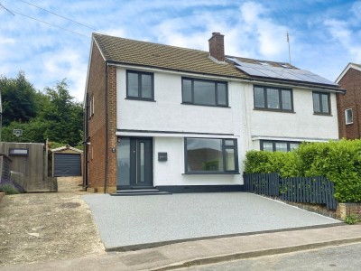 Lindsay Avenue, Hitchin, Hertfordshire