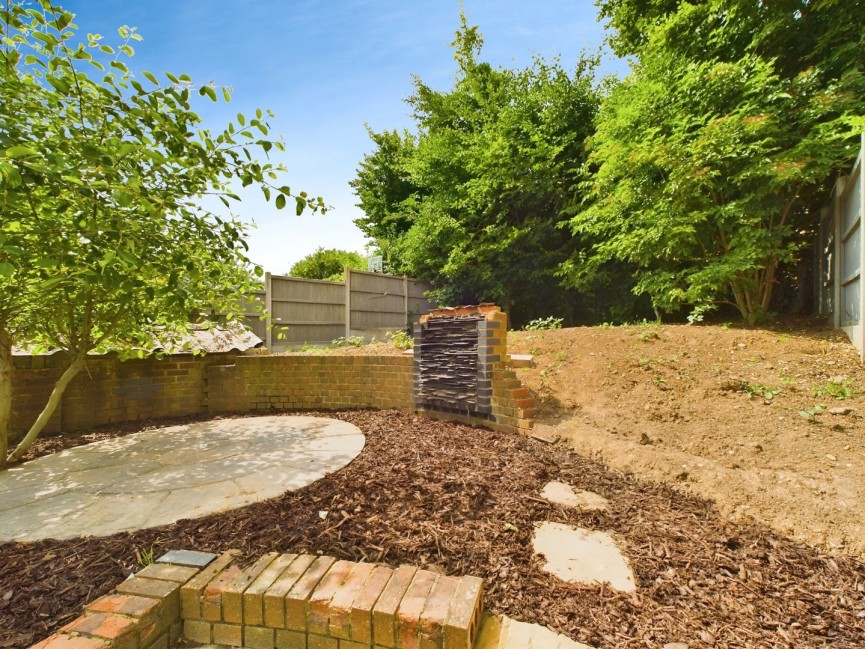 Lindsay Avenue, Hitchin, Hertfordshire