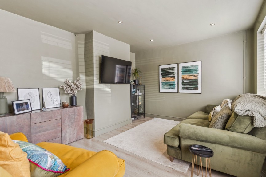 3 bedroom House for Sale Wilshere Crescent, Hitchin, Hertfordshire