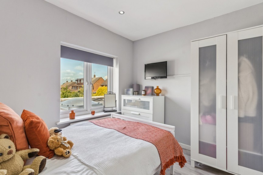 3 bedroom House for Sale Wilshere Crescent, Hitchin, Hertfordshire