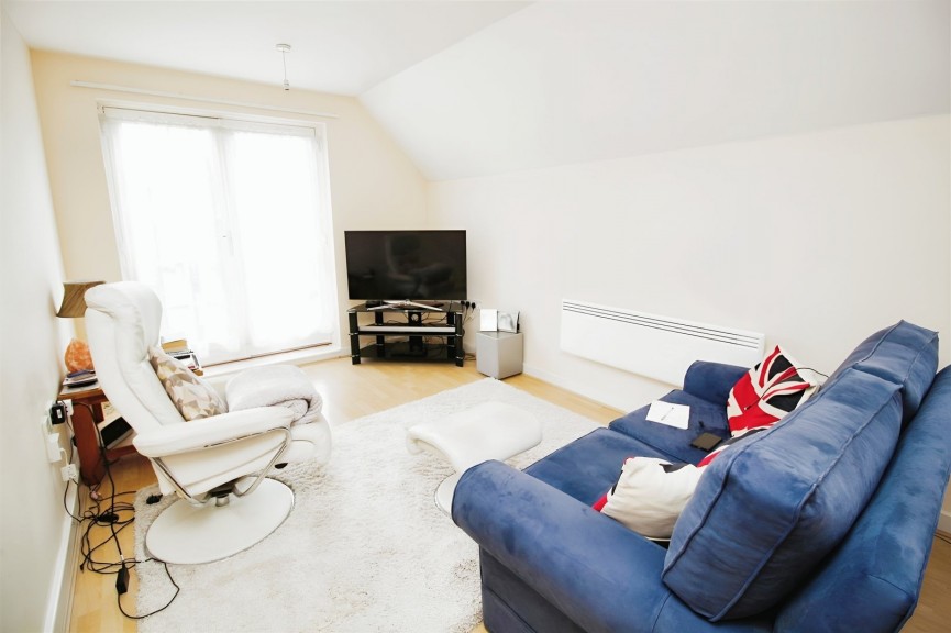 1 bedroom Flat for Sale Whinbush Road, Hitchin, Hertfordshire