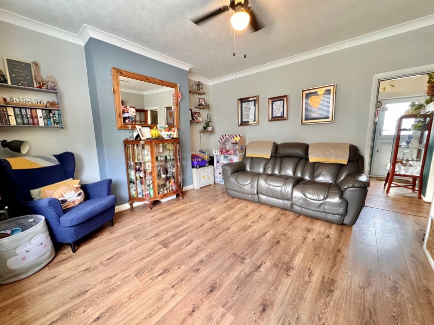 3 bedroom House for Sale Park Drive, Baldock, Hertfordshire