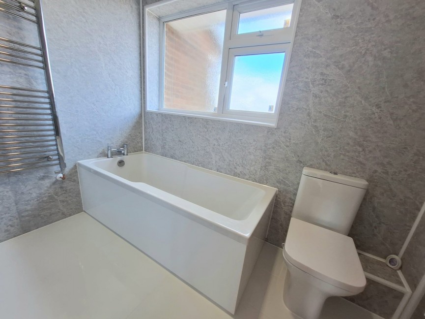 3 bedroom House for Sale Furzenhall Road, Biggleswade, Bedfordshire