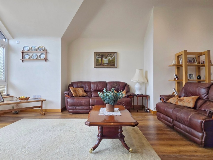 2 bedroom Bungalow for Sale Maulden, Bedfordshire