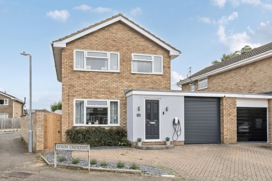 Byron Crescent, Flitwick, Bedfordshire