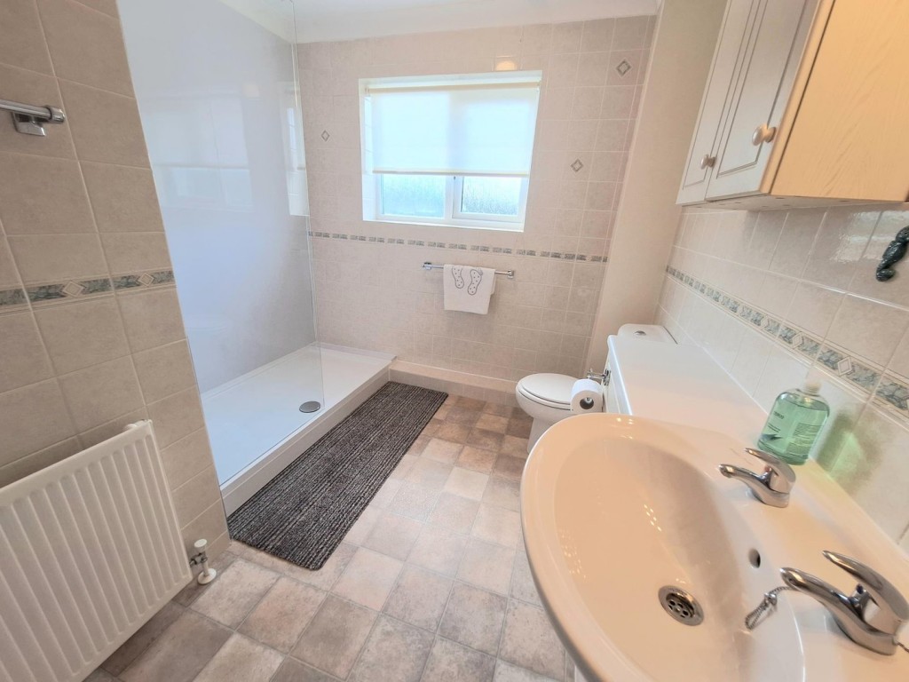 Moggerhanger, Bedford