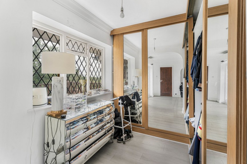 6 bedroom House for Sale North Mymms, Hatfield, Hertfordshire