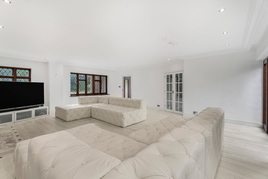 6 bedroom House for Sale North Mymms, Hatfield, Hertfordshire