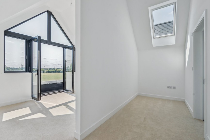 4 bedroom House for Sale Kingsoak, Hitchin