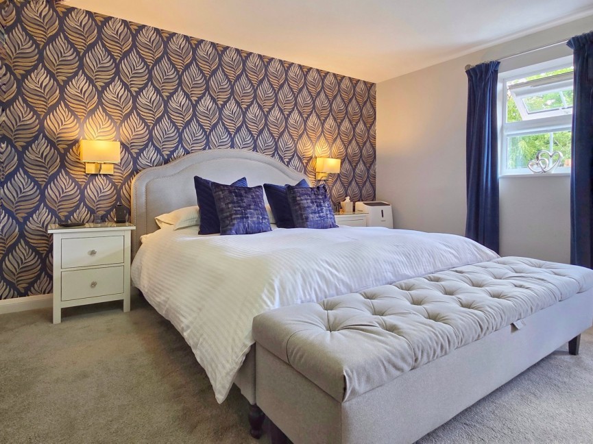 Ampthill, Bedford