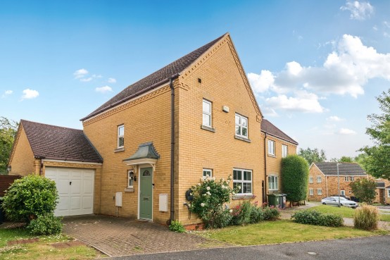 Nightingale Mews, Shefford, Bedfordshire