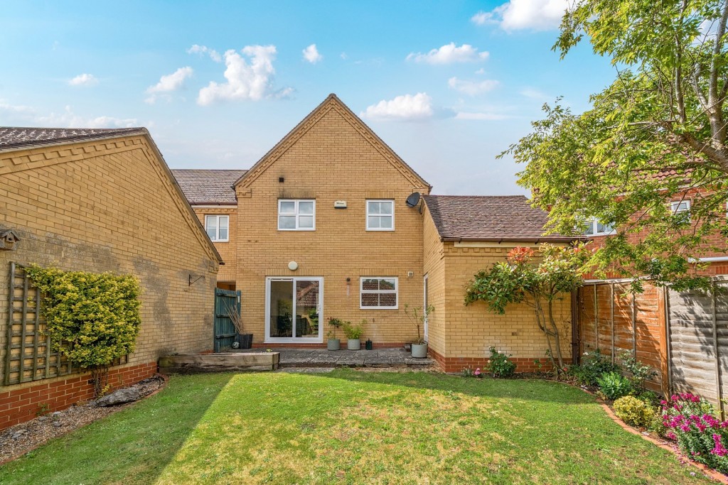 Nightingale Mews, Shefford, Bedfordshire