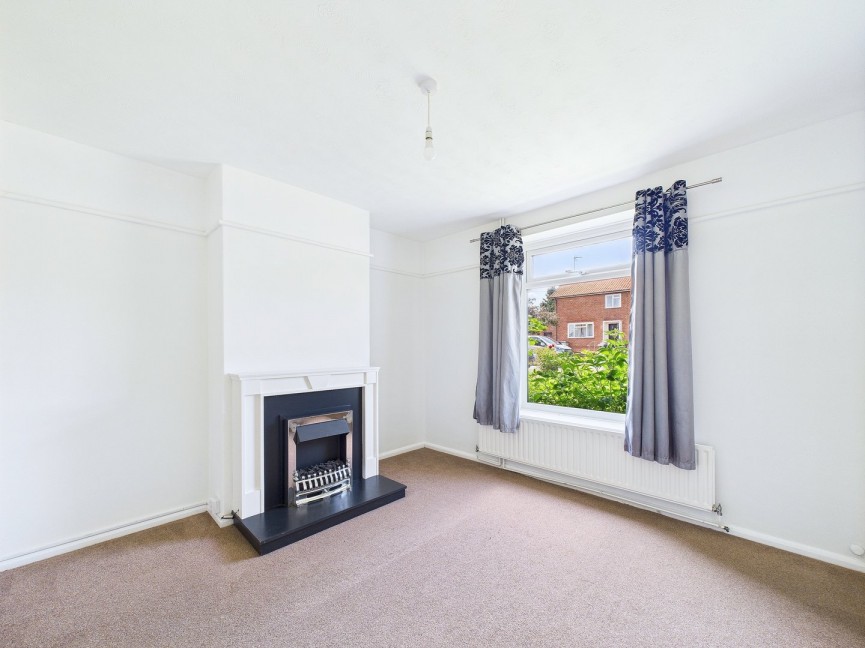 3 bedroom House for Sale Highover Way, Hitchin, Hertfordshire