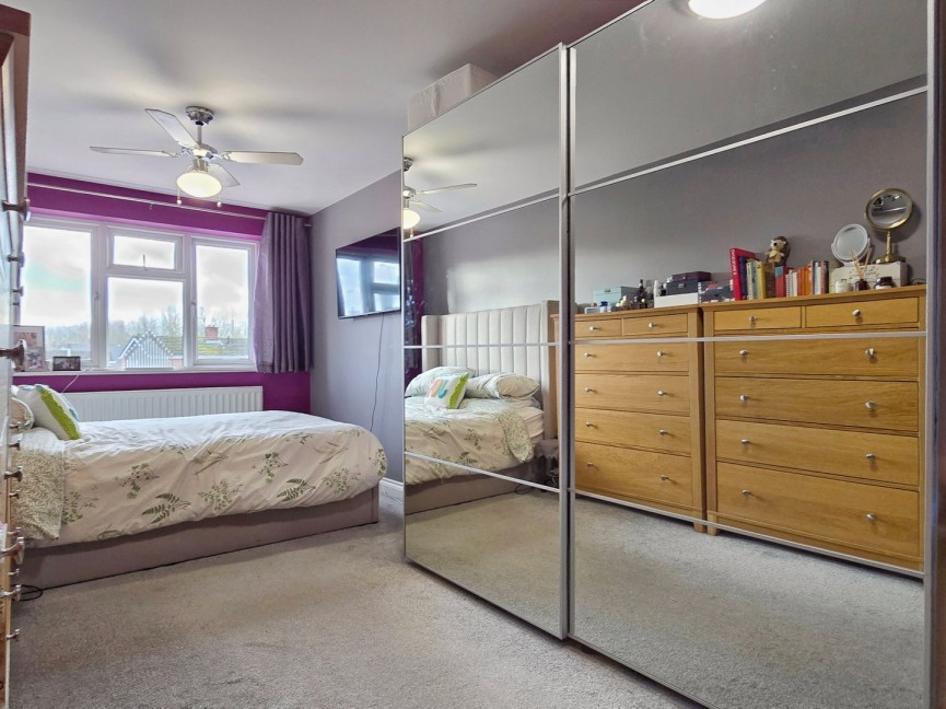 4 bedroom House for Sale Ampthill, Bedford