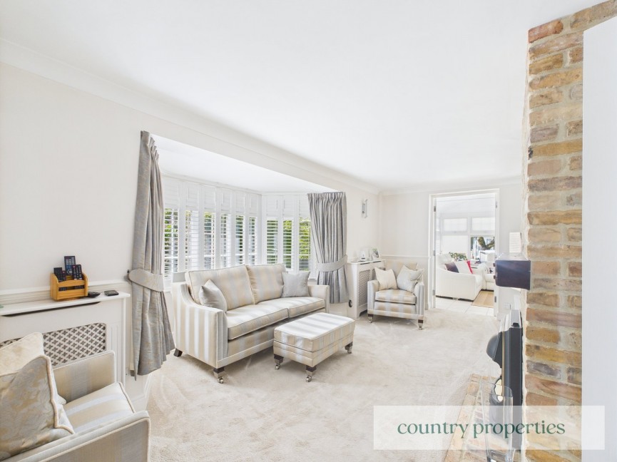2 bedroom House for Sale Peartree Lane, Welwyn Garden City, Hertfordshire