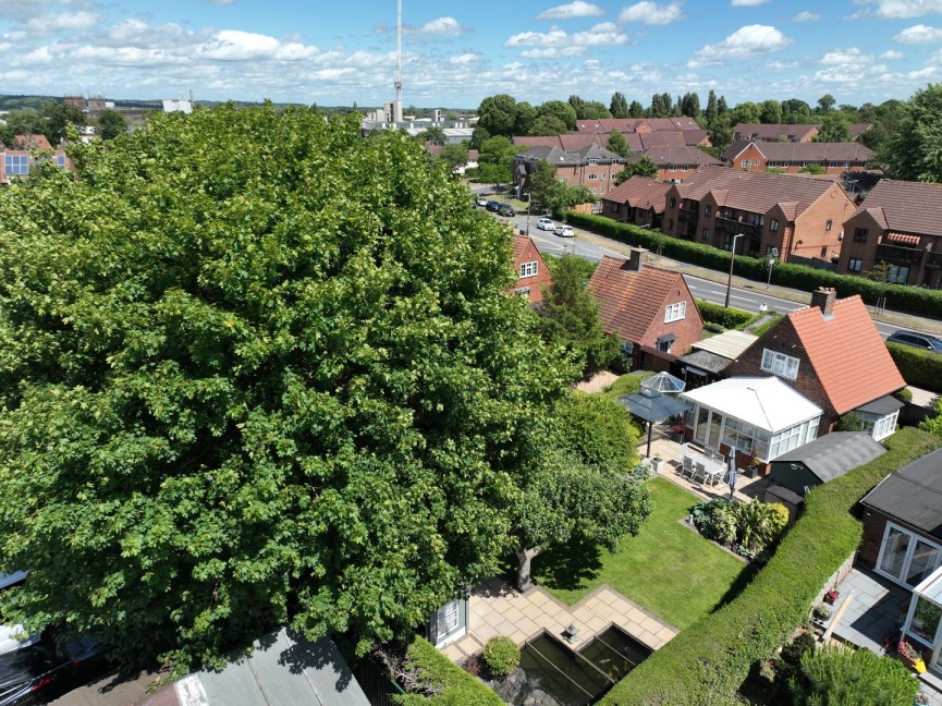 2 bedroom House for Sale Peartree Lane, Welwyn Garden City, Hertfordshire