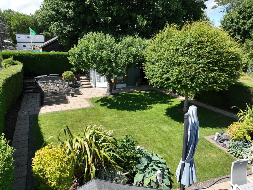 2 bedroom House for Sale Peartree Lane, Welwyn Garden City, Hertfordshire