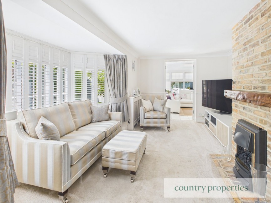 2 bedroom House for Sale Peartree Lane, Welwyn Garden City, Hertfordshire