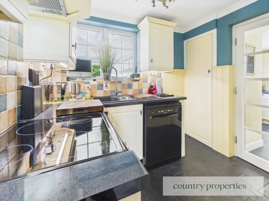 2 bedroom House for Sale Peartree Lane, Welwyn Garden City, Hertfordshire