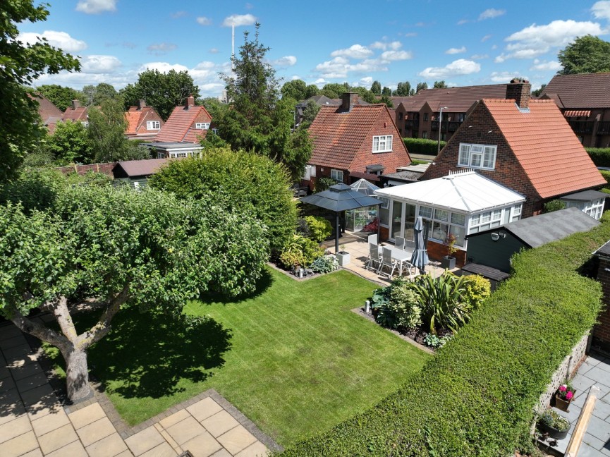 2 bedroom House for Sale Peartree Lane, Welwyn Garden City, Hertfordshire