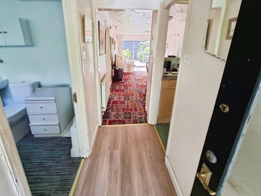 1 bedroom Bungalow for Sale The Ryde, Hatfield, Hertfordshire