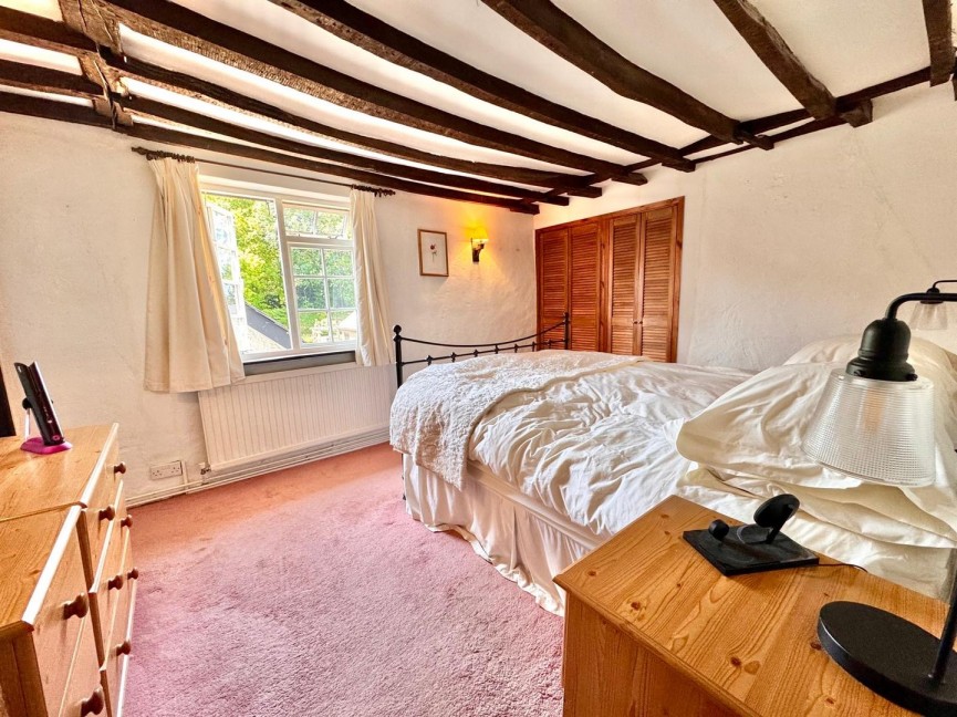 3 bedroom House for Sale High Street, GUILDEN MORDEN, Cambridgeshire