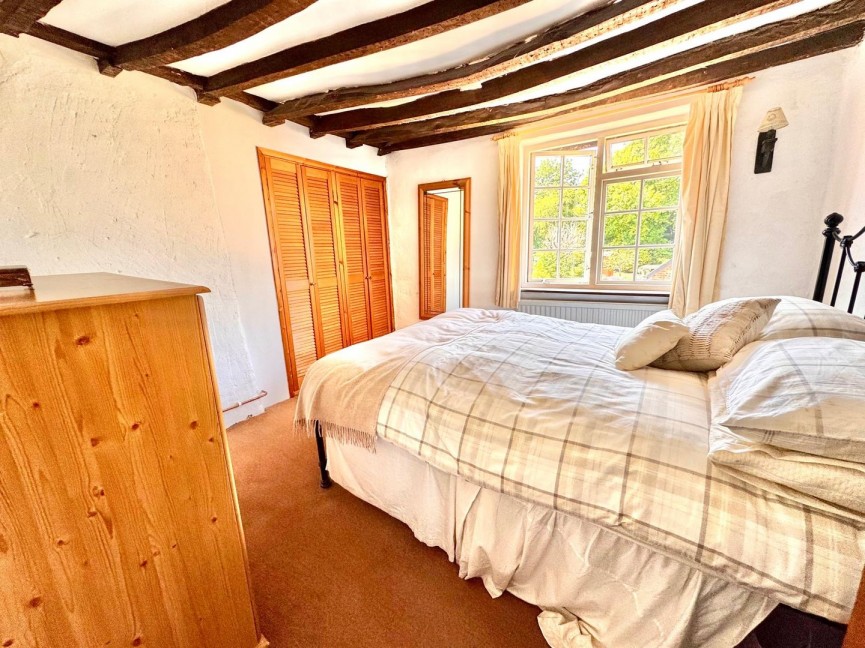 3 bedroom House for Sale High Street, GUILDEN MORDEN, Cambridgeshire