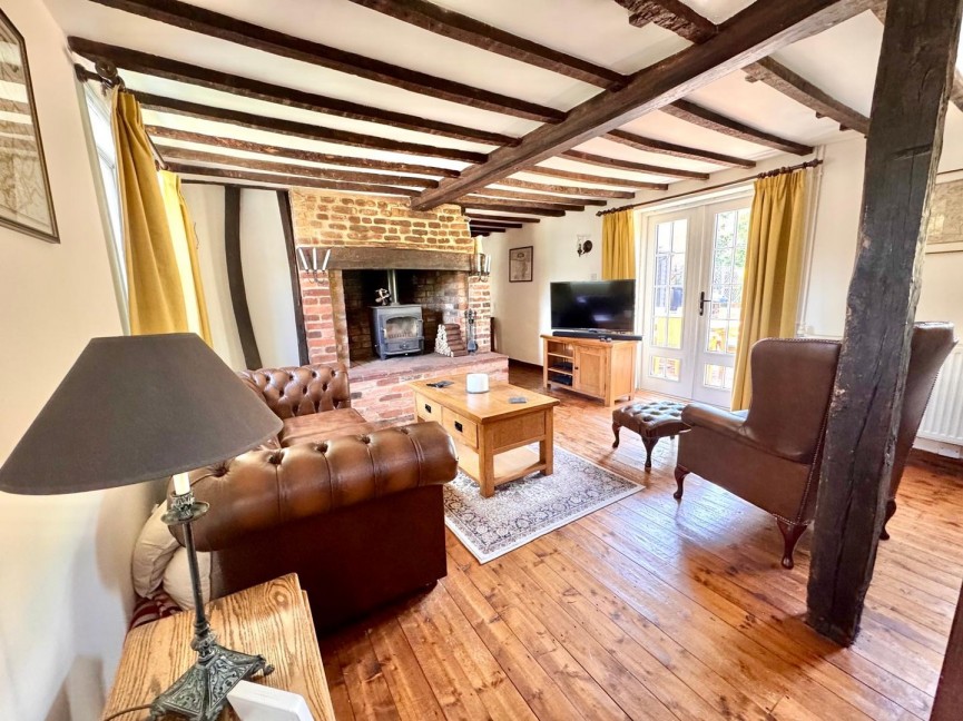 3 bedroom House for Sale High Street, GUILDEN MORDEN, Cambridgeshire