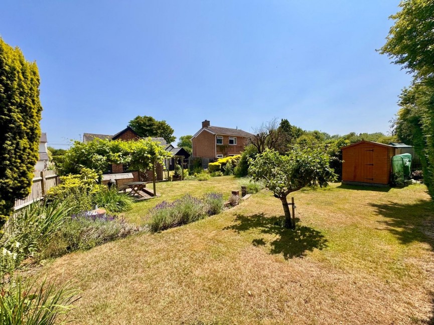 3 bedroom House for Sale High Street, GUILDEN MORDEN, Cambridgeshire