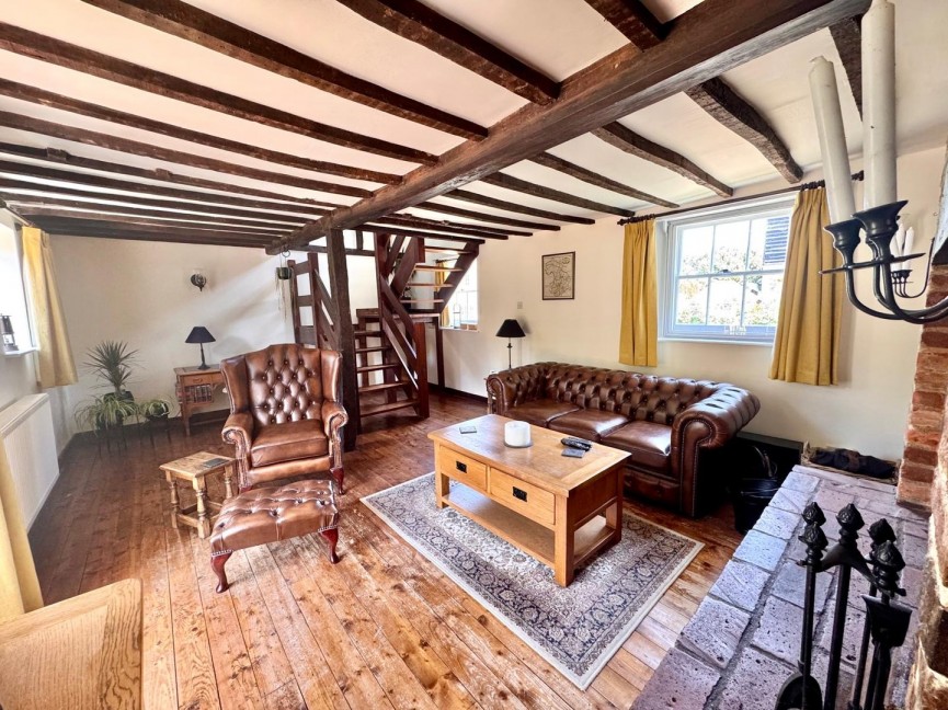 3 bedroom House for Sale High Street, GUILDEN MORDEN, Cambridgeshire