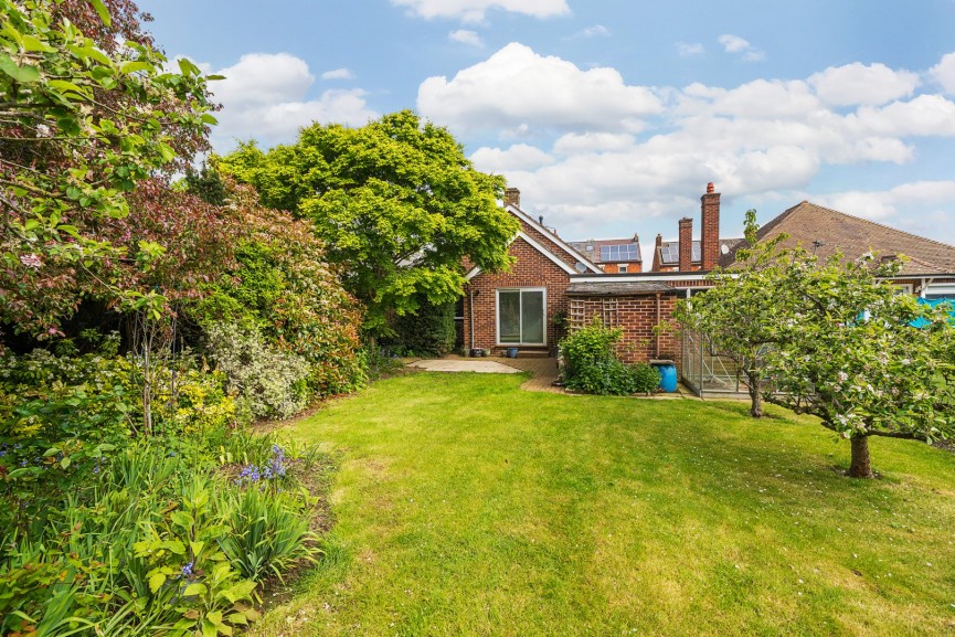 3 bedroom Bungalow for Sale Kings Road, Flitwick, Bedfordshire