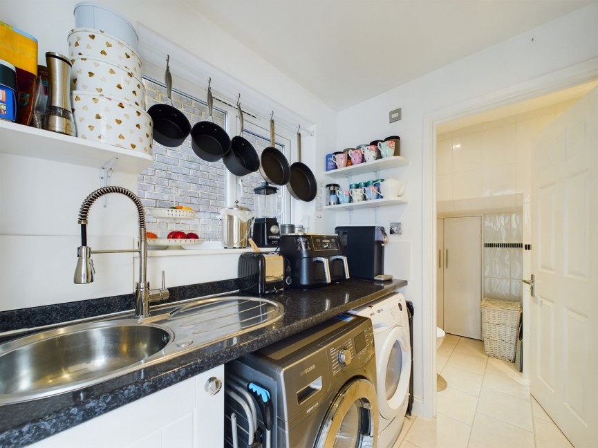 3 bedroom House for Sale Matthew Gate, Hitchin, Hertfordshire