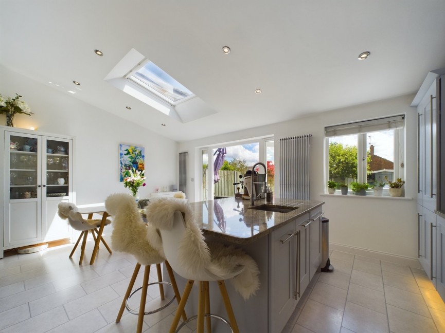 3 bedroom House for Sale Matthew Gate, Hitchin, Hertfordshire