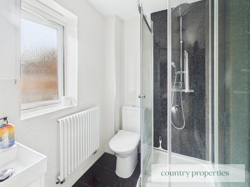 3 bedroom House for Sale Eddington Crescent, Welwyn Garden City, Hertfordshire