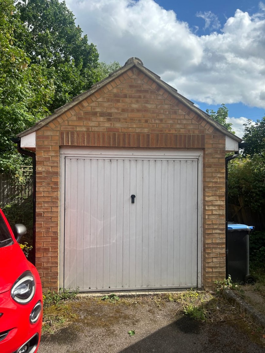 3 bedroom House for Sale Eddington Crescent, Welwyn Garden City, Hertfordshire