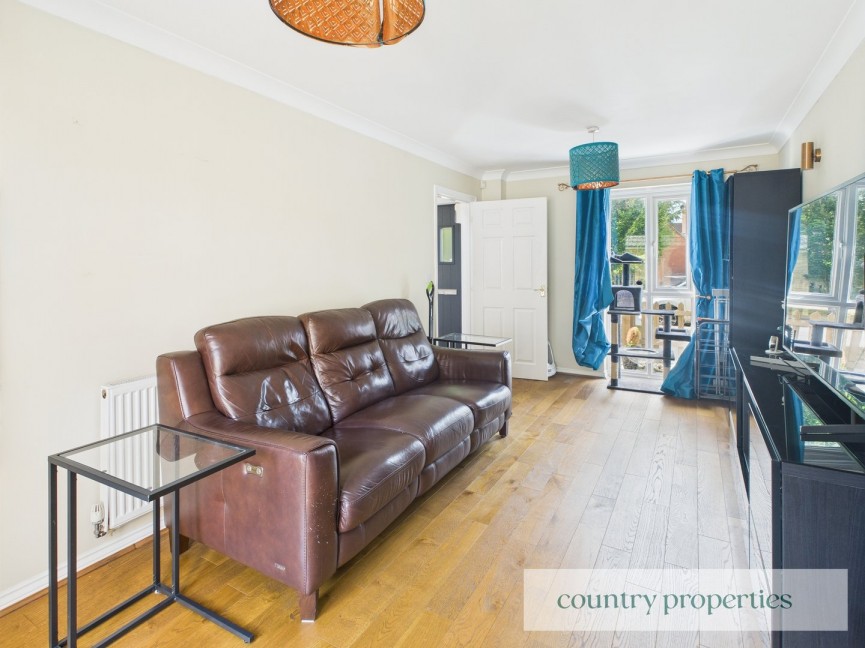 3 bedroom House for Sale Eddington Crescent, Welwyn Garden City, Hertfordshire