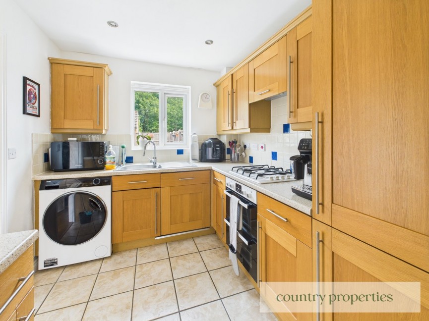 3 bedroom House for Sale Eddington Crescent, Welwyn Garden City, Hertfordshire