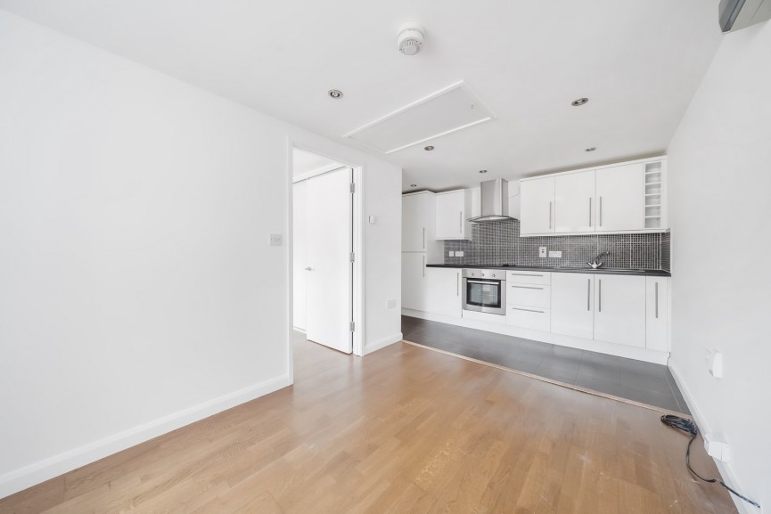 5 bedroom House for Sale Chase Hill Road, Arlesey, Bedfordshire