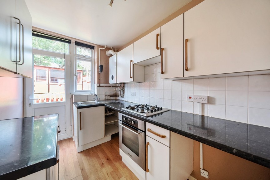 Preston Gardens, Luton, Bedfordshire