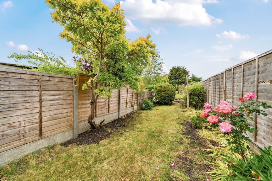 2 bedroom House for Sale Bury Road, Shillington, Bedfordshire
