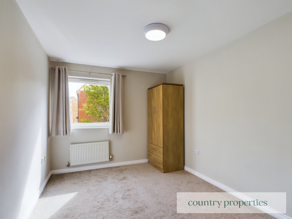 Eddington Crescent, Welwyn Garden City, Hertfordshire