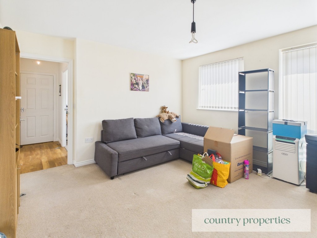 Eddington Crescent, Welwyn Garden City, Hertfordshire